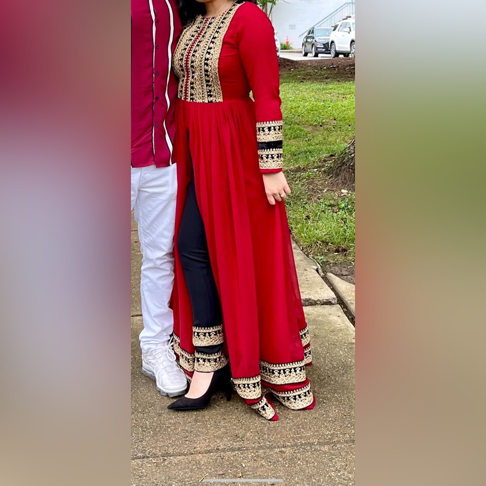 Afghan clothes